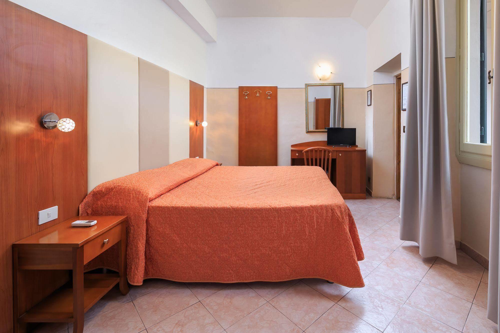 Hotel Arno Bellariva Florence Exterior photo
