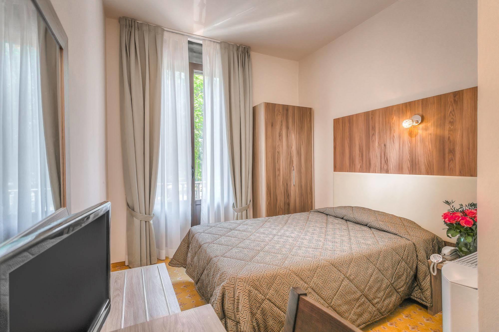 Hotel Arno Bellariva Florence Exterior photo